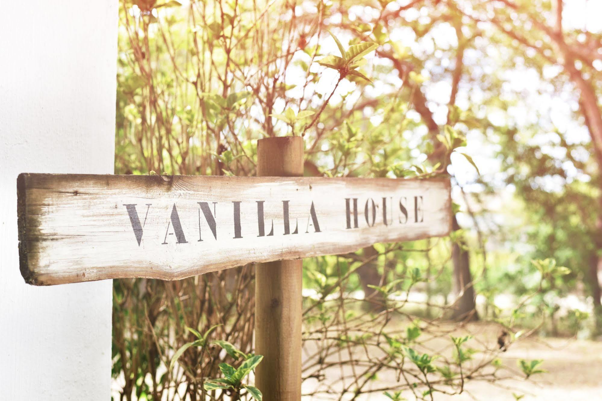 Vanilla House Riviere Noire Exterior photo